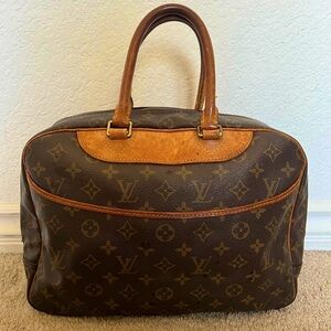 Louis Vuitton Monogram Deauville